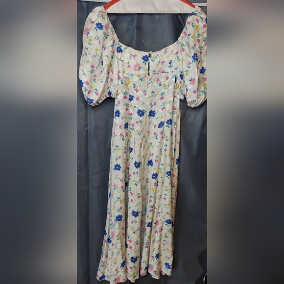NWOT FOR LOVE AND LEMONS LEXI FLORAL MAXI DRESS in size Small - Picture 7 of 10